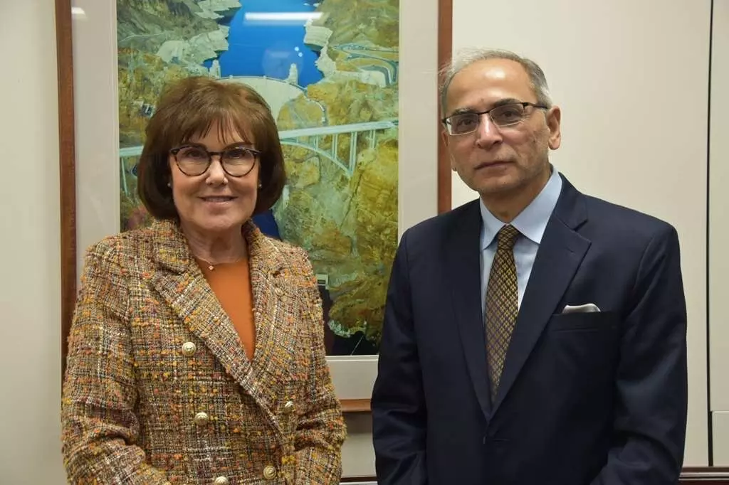 Indian envoy Kwatra discusses hydrocarbons trade, AI, counter-terrorism with key US Senator Indian envoy Kwatra discusses hydrocarbons trade, AI, counter-terrorism with key US Senator