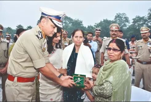 ITBP pays glowing tribute to martyrs at National Police Memorial in Delhi