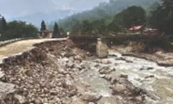 Heavy rain alert for North Bengal as remnants of ‘Montha’ weaken