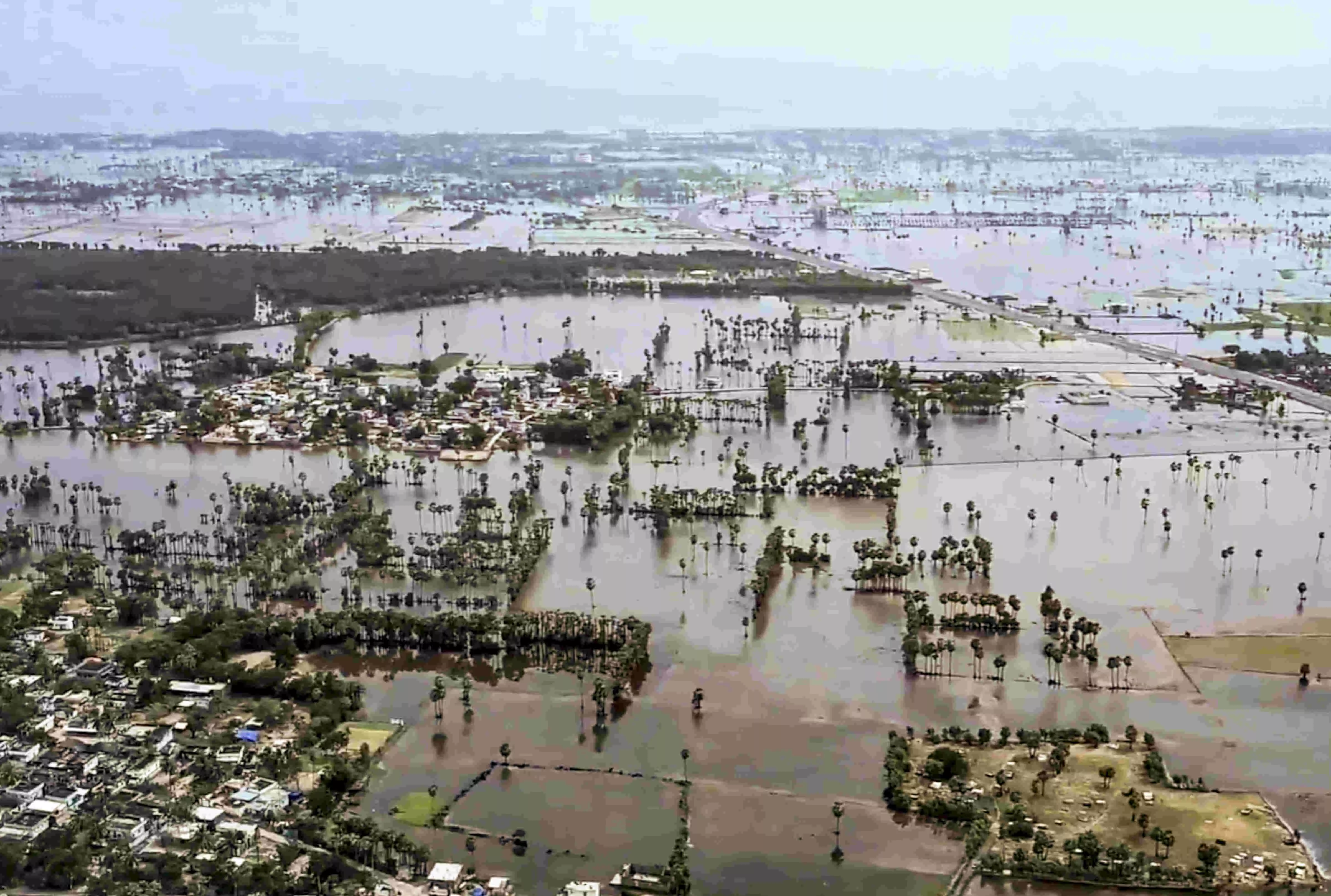Over 11,000 power staff deployed in Andhra during Cyclone Montha: Chief Secretary