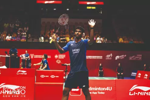 Ayush turns heads Loh scalp Ayush turns heads Loh scalp