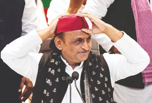 UP: Akhilesh demands for separate caste column in SIR form UP: Akhilesh demands for separate caste column in SIR form