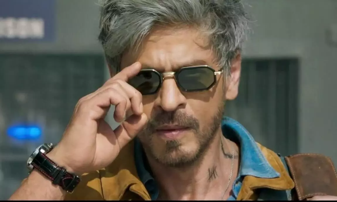 SRK stuns fans with his look in ‘King’