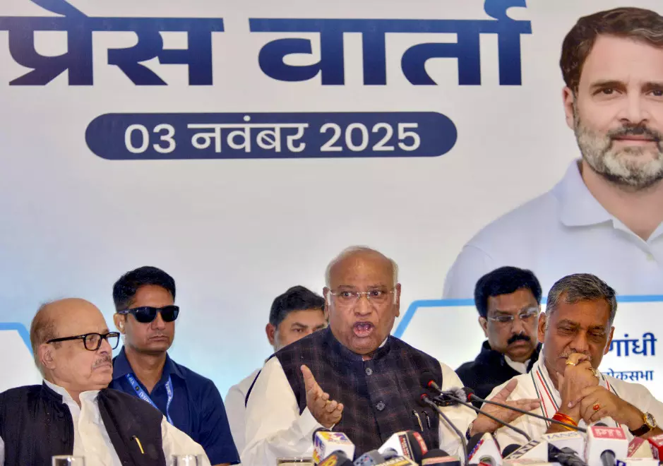 Modi, Nitish in their posts for long years, still they talk about jungle raaj in Bihar: Kharge