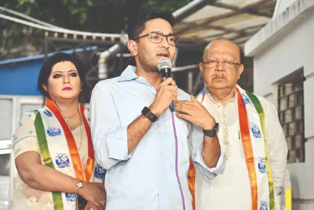 Mamata, Abhishek urge mass participation in Trinamool’s protest march against SIR Mamata, Abhishek urge mass participation in Trinamool’s protest march against SIR