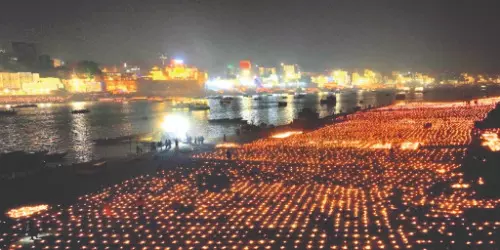 UP: Varanasi’s economy booms as city gears up for ‘Dev Deepawali’ with 25 lakh lamps UP: Varanasi’s economy booms as city gears up for ‘Dev Deepawali’ with 25 lakh lamps
