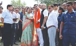 Delhi hits the road to fight dust