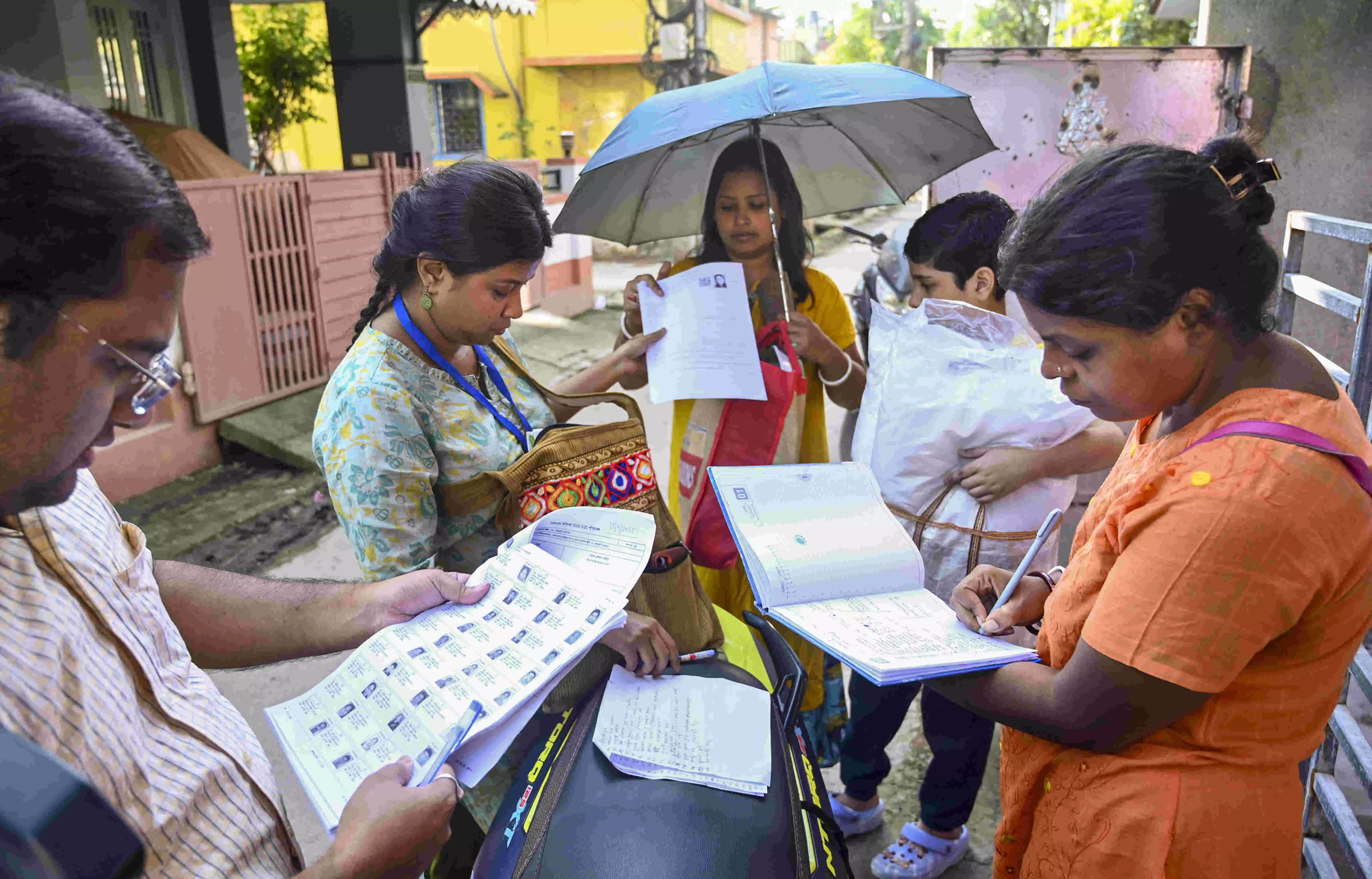 Over 70 lakh forms distributed on first day of SIR enumeration process in West Bengal