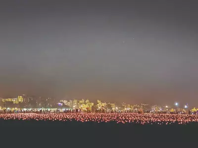 Faith, millions of lamps illuminate Kashi Faith, millions of lamps illuminate Kashi