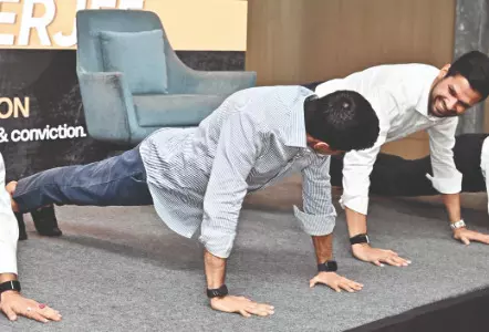 After 4-km walk, Abhishek stuns crowd with 30 push-ups