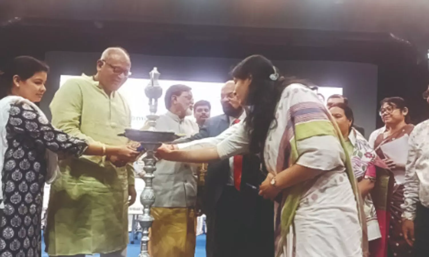 Over Rs 1,249 cr investment proposals received for Malda, N & S Dinajpur