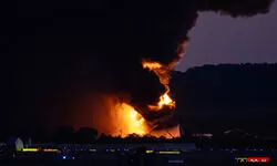 12 dead after engine fell off UPS plane that crashed, exploded in Kentucky 12 dead after engine fell off UPS plane that crashed, exploded in Kentucky