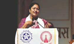 Delhi launches Rs 5 ‘Atal Canteen’ to feed the masses Delhi launches Rs 5 ‘Atal Canteen’ to feed the masses