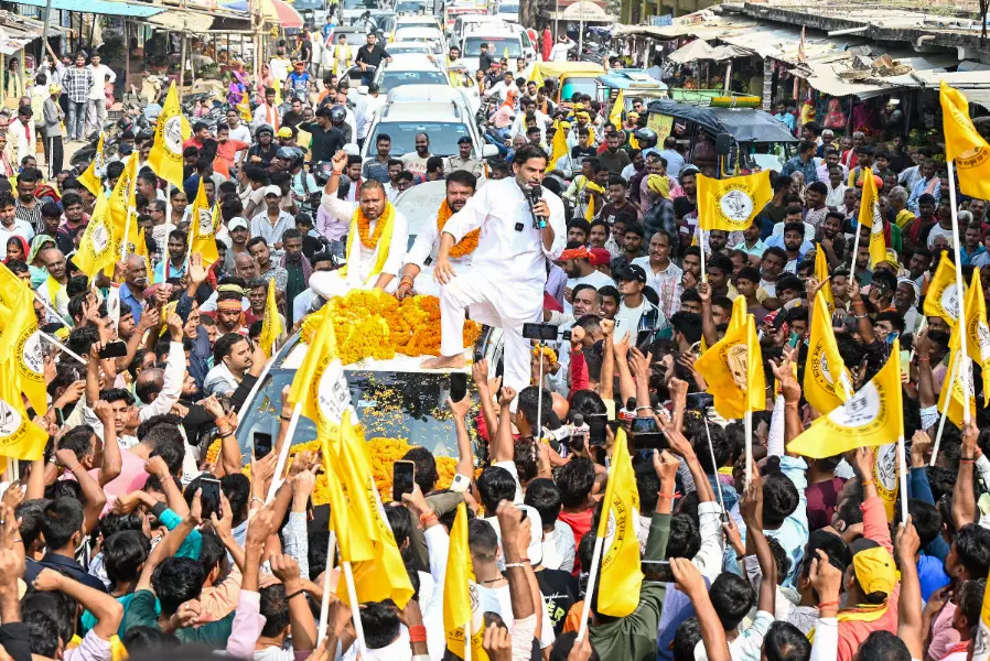 Migrants are X factor: Prashant Kishor on record turnout in Bihar first phase polls Migrants are X factor: Prashant Kishor on record turnout in Bihar first phase polls