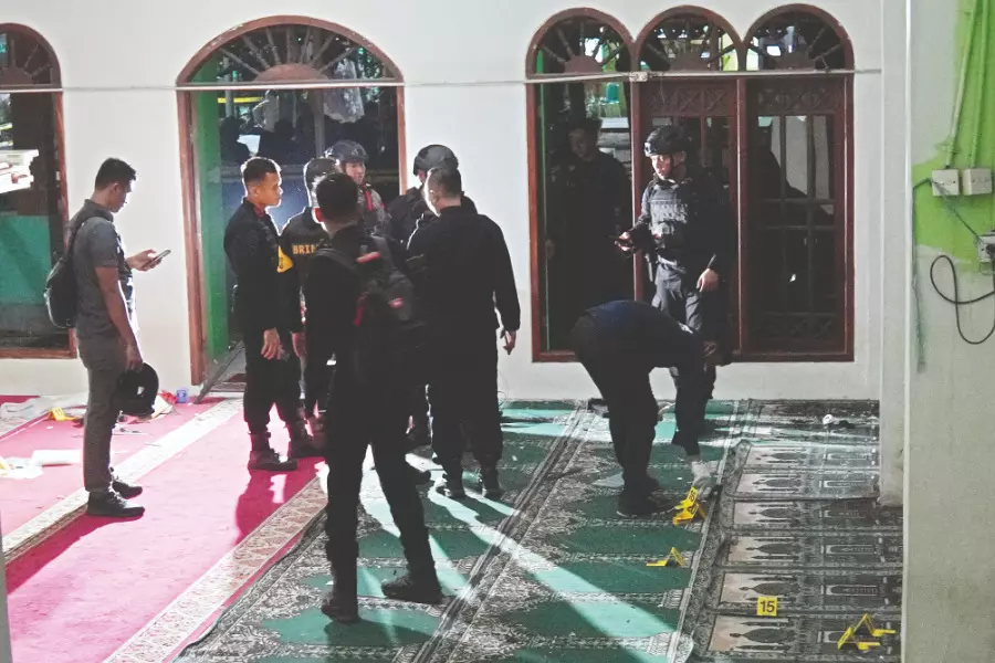 Multiple blast at mosque in Indonesia’s Jakarta, injure 55 Multiple blast at mosque in Indonesia’s Jakarta, injure 55