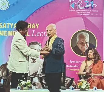 Ramesh Sippy revisits ‘Sholay’ at Kolkata Int’l Film Festival Ramesh Sippy revisits ‘Sholay’ at Kolkata Int’l Film Festival