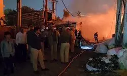 Massive fire near Rithala metro station in Delhi engulfs hundreds of shanties, 1 dead Massive fire near Rithala metro station in Delhi engulfs hundreds of shanties, 1 dead