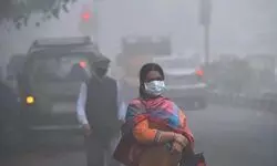 Delhi in Red Zone, air nears ‘severe’, AQI crosses 400 in many areas