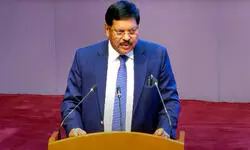 CJI, SCBA chief flag off walkathon of lawyers