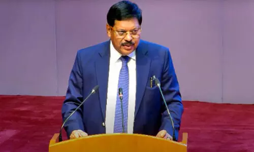 CJI, SCBA chief flag off walkathon of lawyers