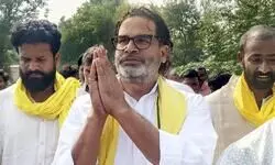 Top leaders cast votes in second phase of Bihar polls