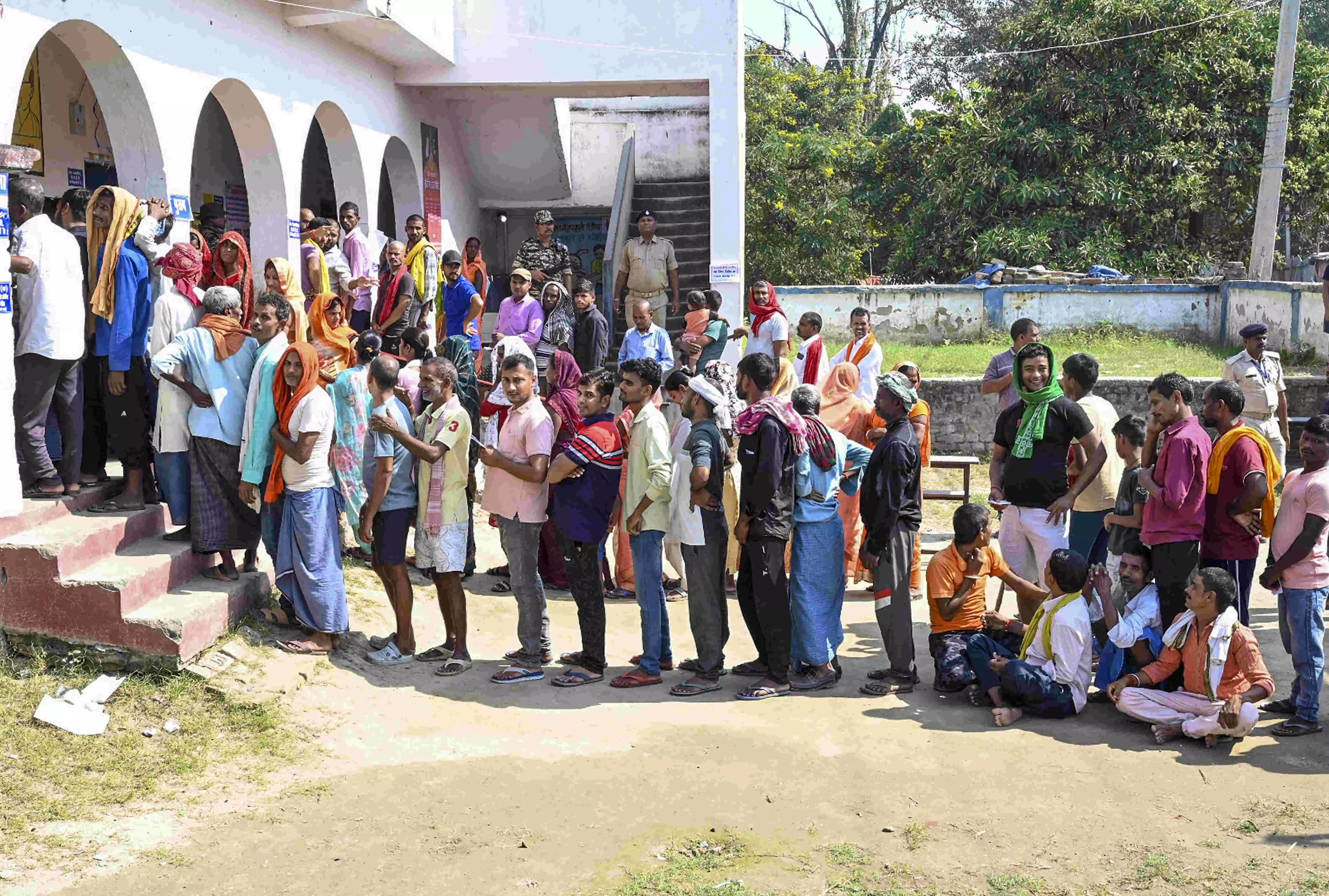 Polling underway for 2nd and final phase of Bihar assembly elections