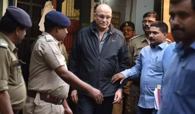 Bengal Police bust Rs 317 cr cyber fraud racket, conduct raids at bizman Pawan Ruias premises