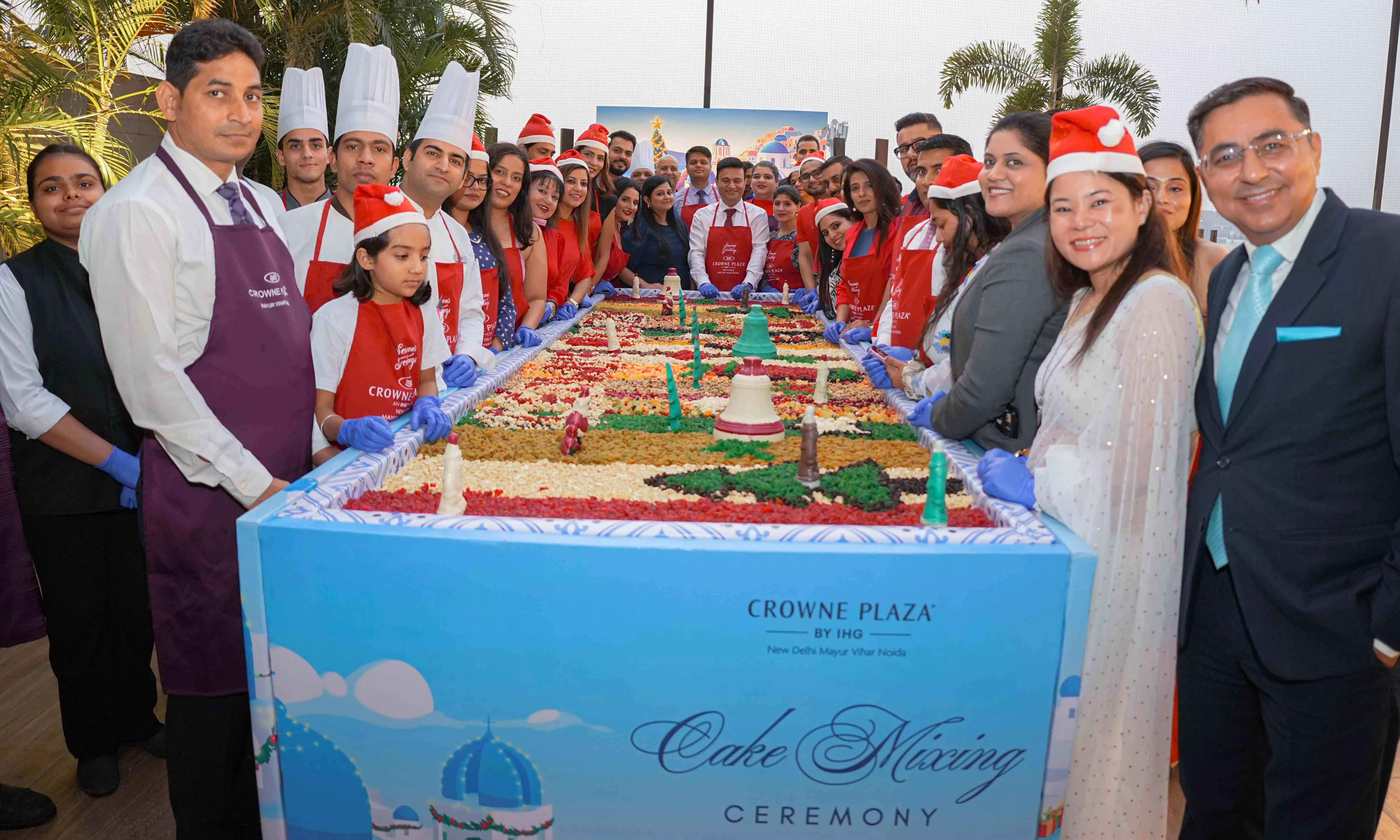 Crowne Plaza New Delhi celebrates Mediterranean-inspired Cake Mixing Ceremony