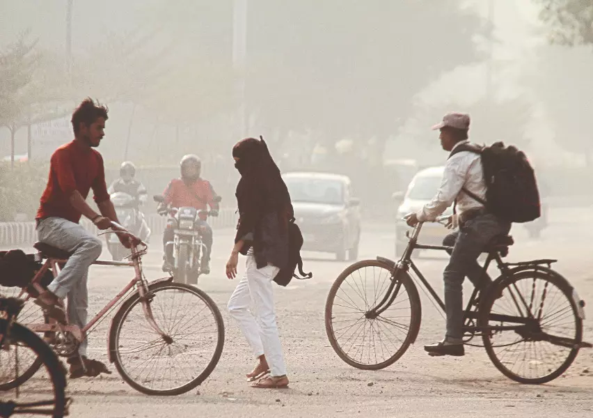 Capital takes its first breath of ‘severe’ air