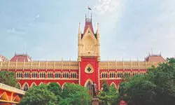 Mere possession of weapons no proof of dacoity: Calcutta HC