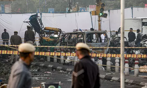 Red Fort blast | Delhi Police on high alert, checking continues in national capital Red Fort blast | Delhi Police on high alert, checking continues in national capital