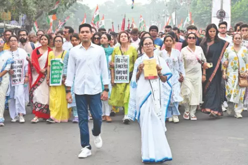Mamata, Abhishek likely to lead ‘Samhati Diwas’ rally on Dec 6 Mamata, Abhishek likely to lead ‘Samhati Diwas’ rally on Dec 6