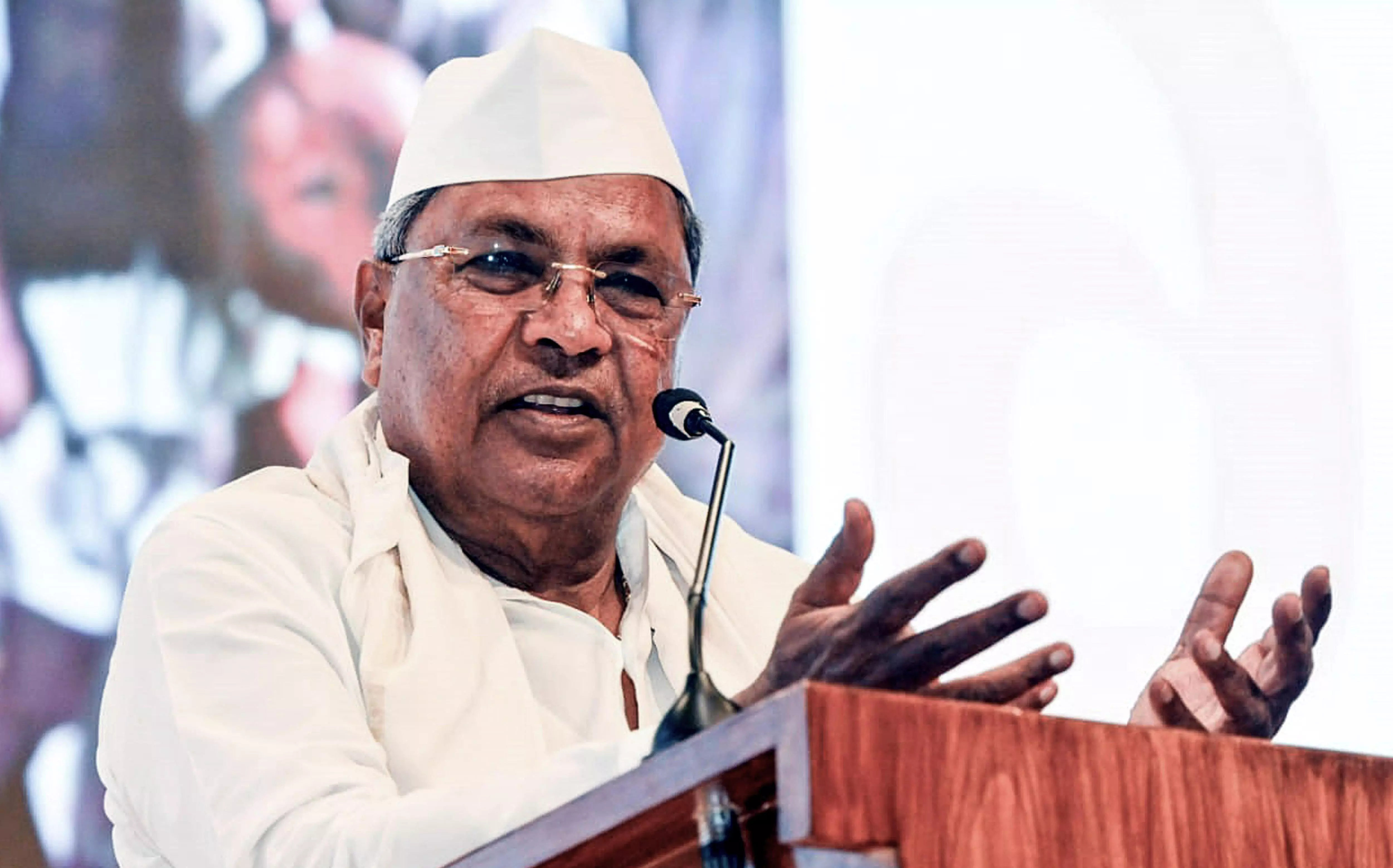 Siddaramaiah hints at continuing as CM, says he will present 17th budget next year Siddaramaiah hints at continuing as CM, says he will present 17th budget next year