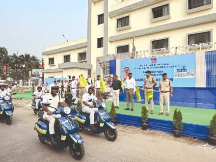 Merlin Group contributes 10 e-bikes to Bidhannagar Police Commissionerate