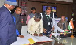 JMMs Somesh Soren takes oath as member of Jharkhand Assembly