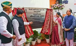 Delhi CM lays foundation stone of Atal canteen;100 to open on birthday of ex PM Vajpayee Delhi CM lays foundation stone of Atal canteen;100 to open on birthday of ex PM Vajpayee