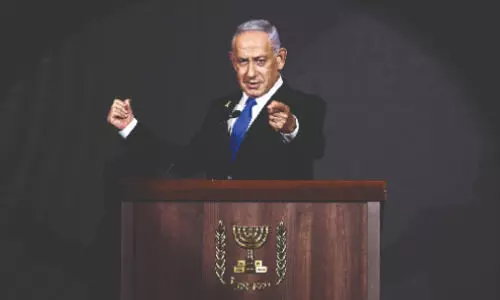 Netanyahu meets with his cabinet to discuss violence in West Bank Netanyahu meets with his cabinet to discuss violence in West Bank