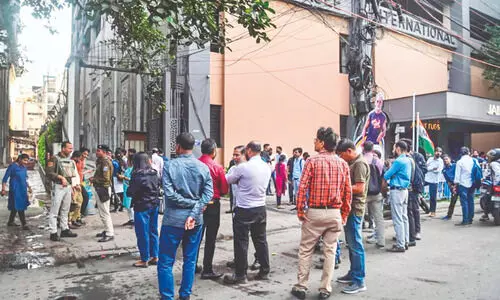 Tremors felt across Bengal as 5.7 magnitude quake jolts Bangladesh