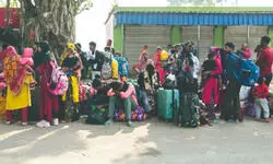 SIR sparks reverse migration of ‘illegal Bangladehis’ at Hakimpur border