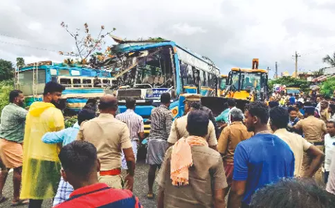 Tamil Nadu: Six die in collision involving two buses in Tenkasi