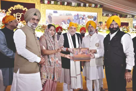 Shah pays tribute to Guru Tegh Bahadur