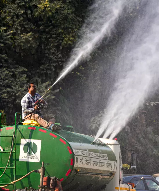 Air quality very poor in Delhi for 13th consecutive day; forecasts indicate no relief