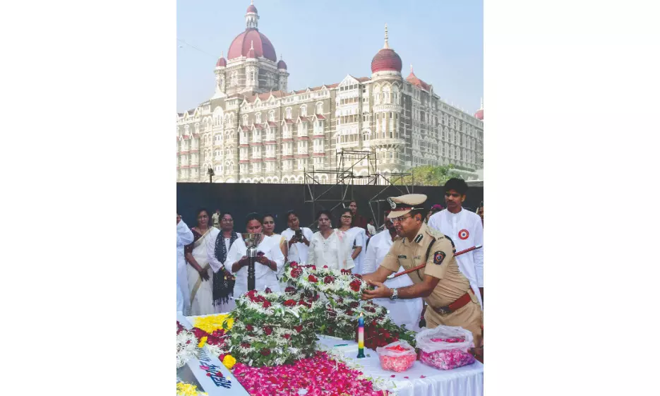 Tributes paid to martyrs on 26/11 anniversary Tributes paid to martyrs on 26/11 anniversary