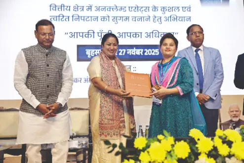 Delhi govt to hold camps to return unclaimed money