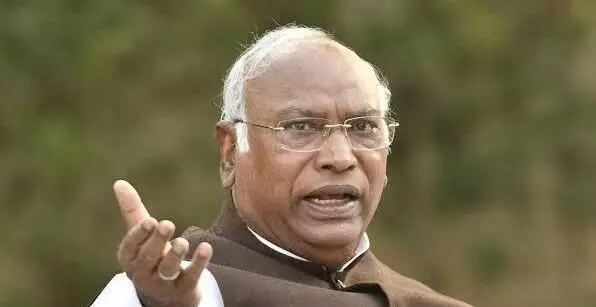 PM biggest dramabaaz, indulging in hypocrisy: Congress