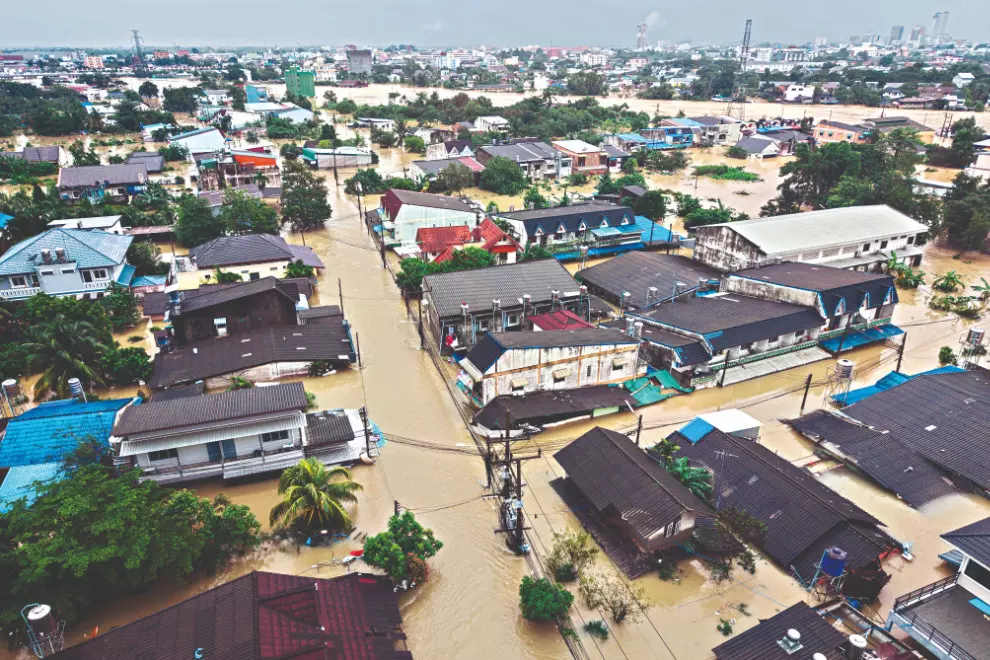 Flooding recovery efforts underway in Indonesia, Sri Lanka & Thailand