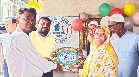 Jalpaiguri: Housewarming ceremonies mark success of ‘Banglar Bari’ project