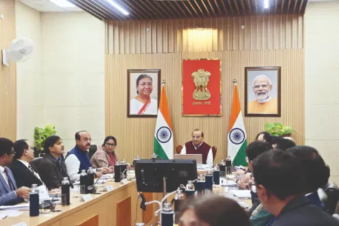 L-G, CM order sweeping action to curb pollution