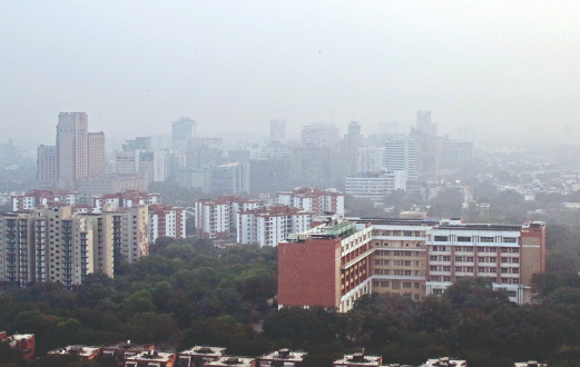 A clear start, a smoggy finish for Delhi A clear start, a smoggy finish for Delhi