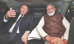 India rolls out red carpet for Putin